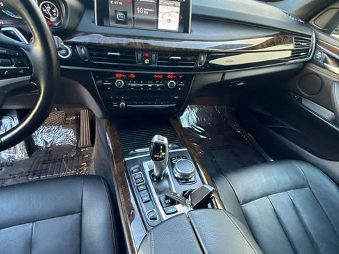 Used 2018 BMW X5 xDrive40e AWD/4WD image 36