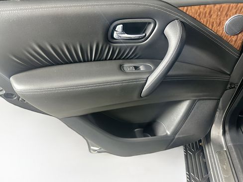 Used 2020 Nissan Armada SL w/ Premium Package image 26