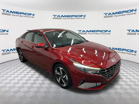 Used 2023 Hyundai Elantra Limited FWD image 7