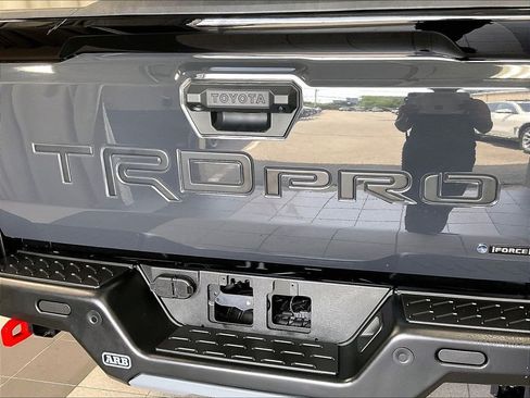 Used 2025 Toyota Tacoma TRD Pro AWD/4WD image 29