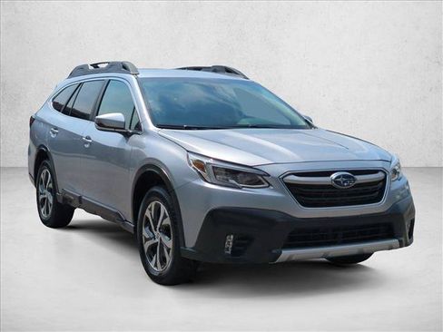 Used 2020 Subaru Outback Limited AWD/4WD image 3