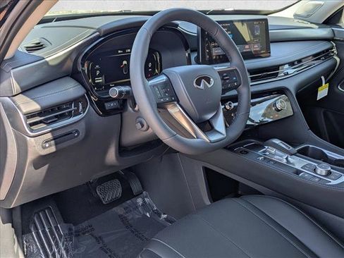 New 2026 INFINITI QX60 Luxe image 3