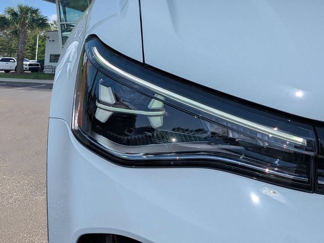 New 2026 Volkswagen Taos SE FWD image 10