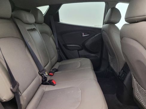 Used 2015 Hyundai Tucson SE FWD image 19