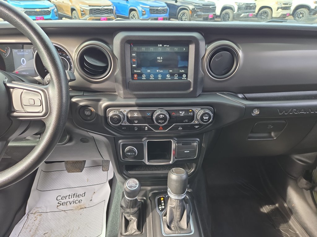 Used 2023 Jeep Wrangler Sport AWD/4WD image 21