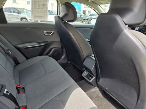 Used 2025 Kia K4 FWD image 20
