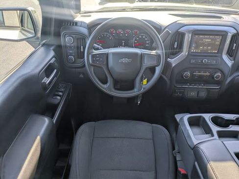 Used 2019 Chevrolet Silverado 1500 Custom Trail Boss w/ Custom Convenience Package image 15