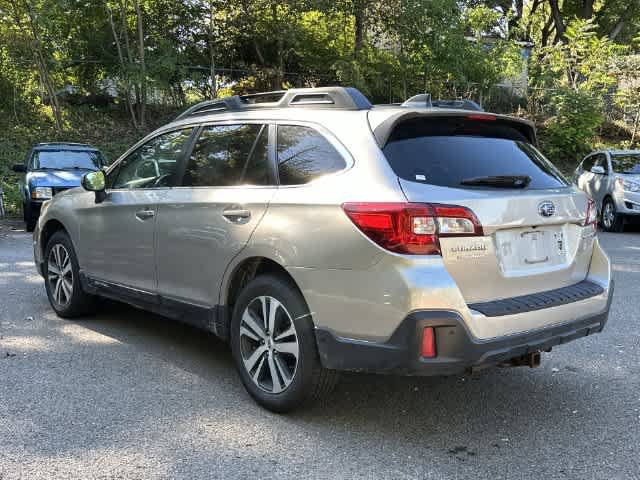 Used 2018 Subaru Outback 2.5i Limited AWD/4WD image 24