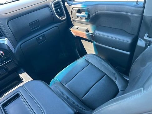 Used 2019 GMC Sierra 1500 SLT w/ SLT Convenience Package AWD/4WD image 15
