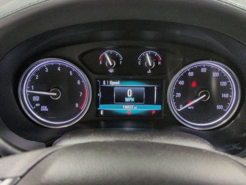 Used 2019 Buick Enclave Premium image 33