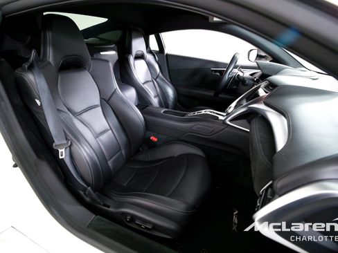 Used 2018 Acura NSX image 19