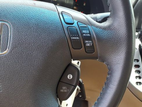 Used 2010 Honda Odyssey Touring image 21
