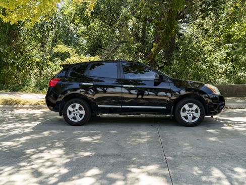 Used 2013 Nissan Rogue S FWD image 10