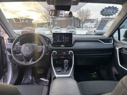 Used 2024 Toyota RAV4 XLE image 36