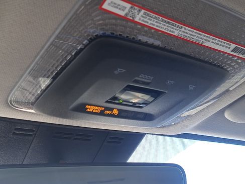 New 2026 Toyota Prius XLE image 28