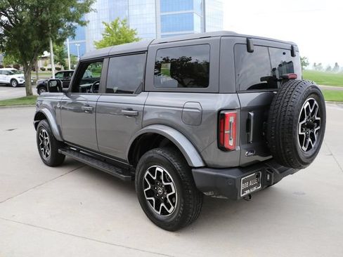 Used 2024 Ford Bronco Outer Banks AWD/4WD image 5