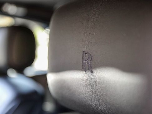 Used 2010 Rolls-Royce Phantom Coupe RWD image 38