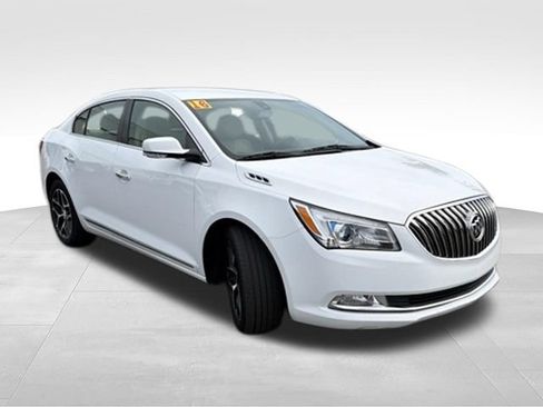 Used 2016 Buick LaCrosse Sport Touring FWD image 7