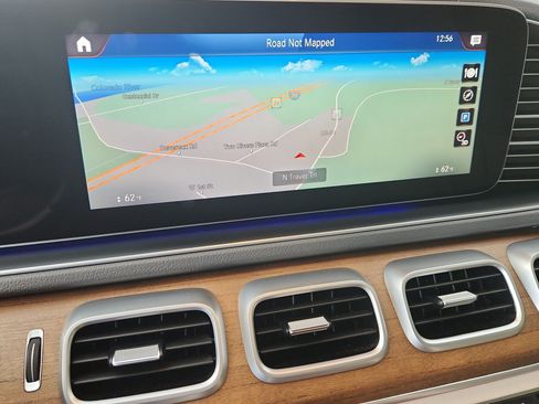 Used 2020 Mercedes-Benz GLS 580 4MATIC image 18