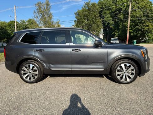 Used 2020 Kia Telluride S AWD/4WD image 7