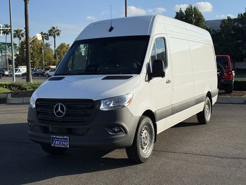 New 2026 Mercedes-Benz Sprinter 2500 image 8