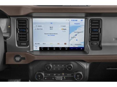 Used 2021 Ford Bronco Outer Banks AWD/4WD image 10