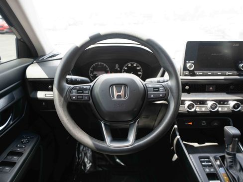 Used 2023 Honda CR-V LX image 20