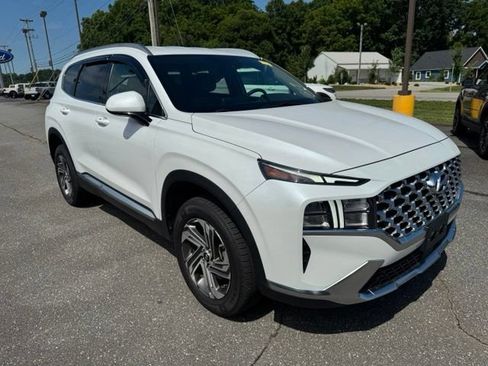 Used 2022 Hyundai Santa Fe SEL w/ Cargo Package AWD/4WD image 3