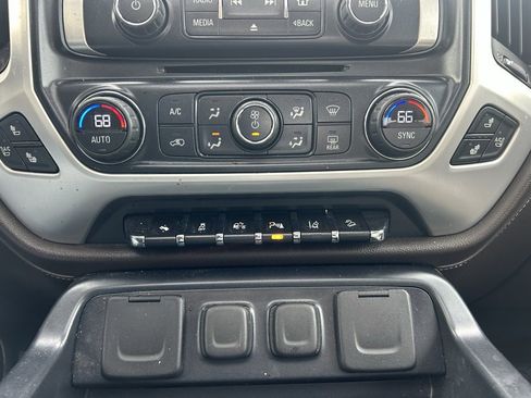 Used 2014 GMC Sierra 1500 SLT w/ SLT Crew Cab Value Package image 23