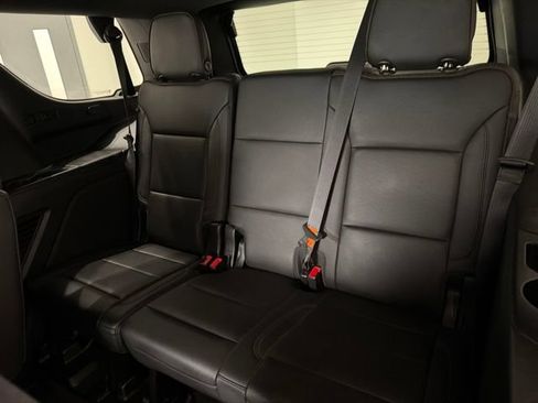 Certified 2021 Chevrolet Tahoe High Country w/ Premium Package AWD/4WD image 16