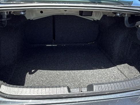 Used 2024 Volkswagen Jetta SE FWD image 11