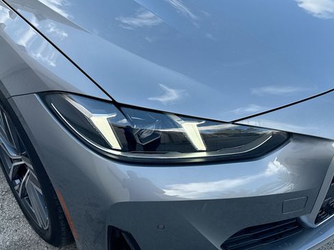 Used 2025 BMW 430i xDrive w/ Premium Package image 32