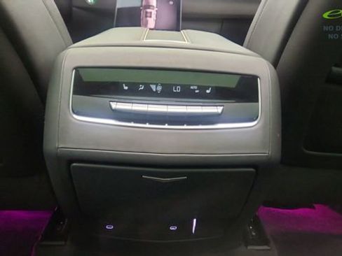 Used 2025 Cadillac Escalade Sport w/ Touring Package AWD/4WD image 44