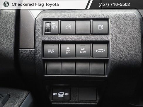 Used 2025 Toyota 4Runner TRD Sport Premium image 25