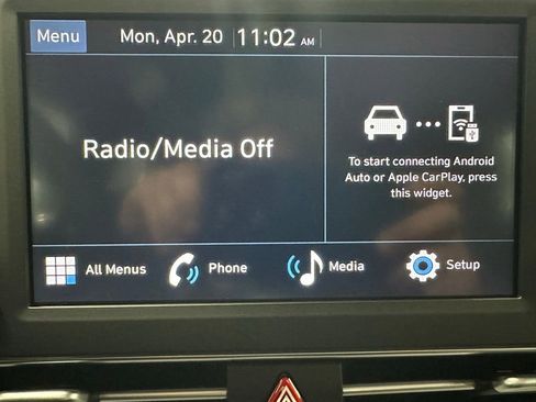 Used 2025 Hyundai Elantra SE FWD image 26
