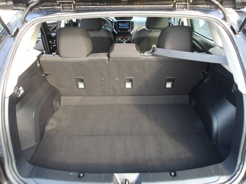 Used 2019 Subaru Impreza 2.0i Premium image 11