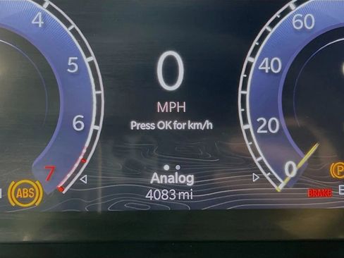 Used 2025 Jeep Grand Cherokee L Limited w/ Black Appearance Package image 13