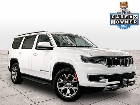 Used 2022 Jeep Wagoneer Series II AWD/4WD image 2