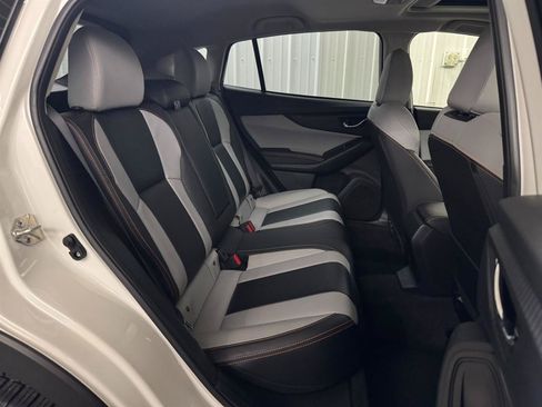 Used 2020 Subaru Crosstrek 2.0i Limited w/ Moonroof Package w/Navigation AWD/4WD image 10