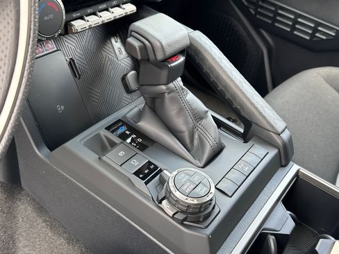 New 2026 Toyota 4Runner TRD Off-Road AWD/4WD image 27