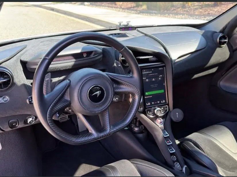 Used 2020 McLaren 720S Performance RWD image 19