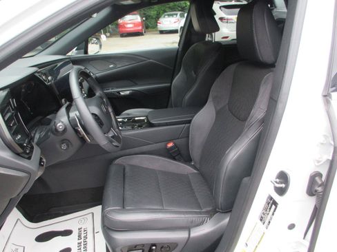 Used 2023 Lexus RX 350 w/ Accessory Package (Z1) AWD/4WD image 10