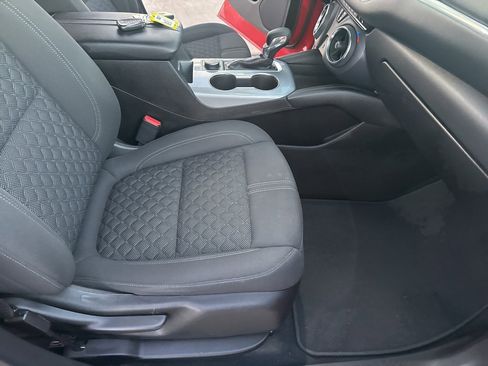 Certified 2021 Chevrolet Blazer LT image 34