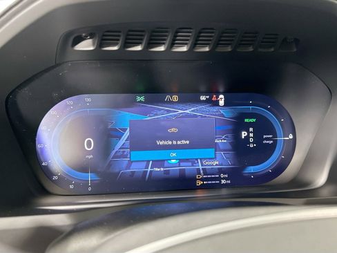 New 2025 Volvo XC90 T8 Ultra w/ Protection Package Premier image 8