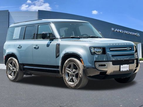 Certified 2023 Land Rover Defender 110 X-Dynamic SE AWD/4WD image 3