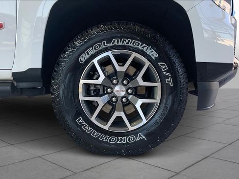 Used 2021 GMC Canyon AT4 AWD/4WD image 11