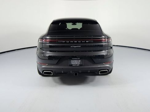 Certified 2026 Porsche Cayenne Coupe AWD/4WD image 9