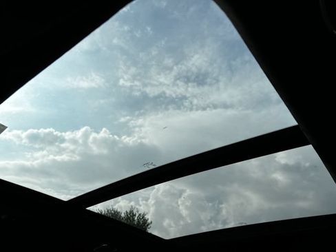Used 2024 Jeep Grand Wagoneer L Series II w/ Quick Order Packagew 28T AWD/4WD image 29