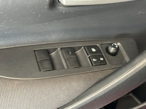 Certified 2021 Toyota Corolla LE image 15