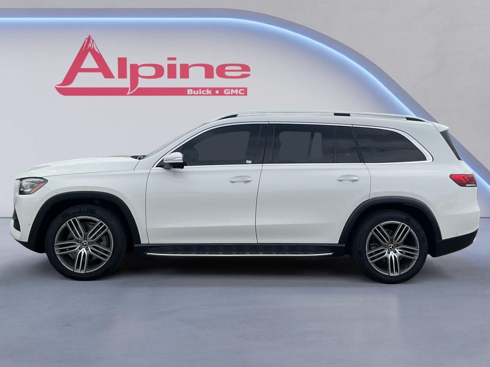 Used 2023 Mercedes-Benz GLS 450 4MATIC image 2
